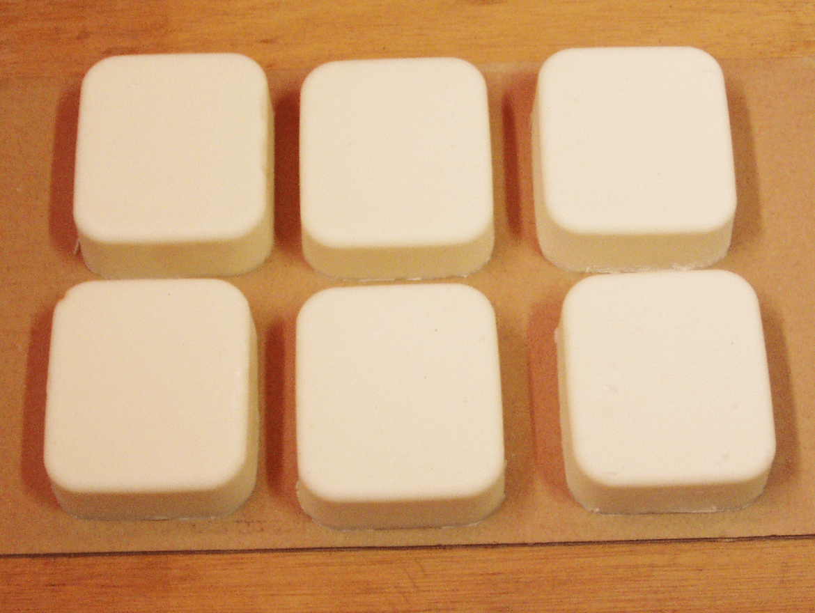 約115g 6個の石鹸が完成